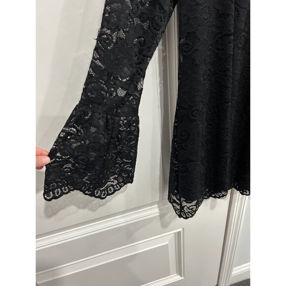 Kate & Mallory Womens XL Black Lace Top Floral Whmsigoth Witchy Bell Sleeve - Picture 4 of 11